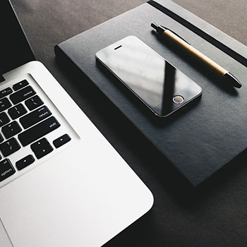 阿森纳战平热刺，争夺欧冠资格——足球赛场上的绝美较量